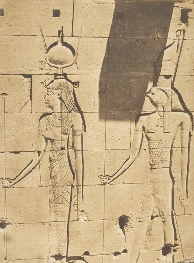 Isis e Horus-Arsiesi - Baixo-relevo do Templo de Kalabcheh Talmis, 8 de abril de 1850. de Maxime Du Camp