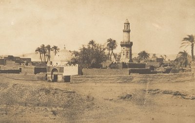 Mesquita de El-Arif e Tumba de Murad-Bey, em Souhadj, 1849-50. de Maxime Du Camp