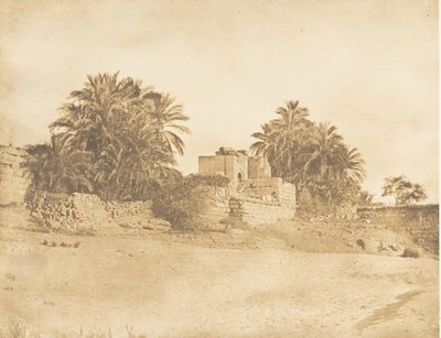 Ruínas de um arco triunfal romano, Philae, Abril de 1850. de Maxime Du Camp