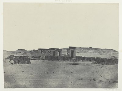 Templo e aldeia de Débôd, Parembole de l