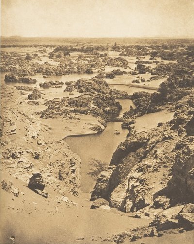 Vista mais cavaleiros da segunda catarata, tirada do topo de Djebel-Aboucir, 24 de março de 1850. de Maxime Du Camp