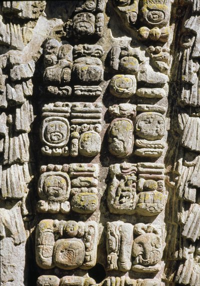 Stele A, Plaza de Ceremonias, 731 d.C. de Mayan