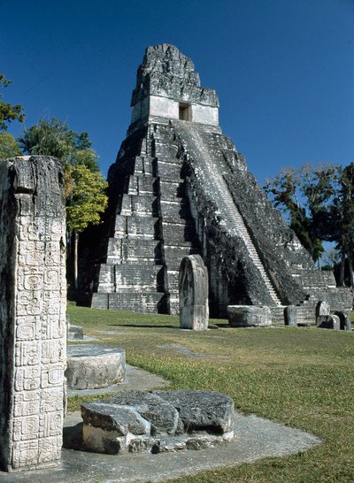 Templo Tikal I ou Templo da Grande Onça Pintada, séculos VII a VIII de Mayan