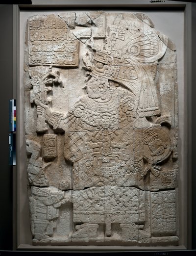 Face frontal de uma estela, período clássico, &39;Waka&39;, Guatemala, 692 (calcário) de Mayan Mayan