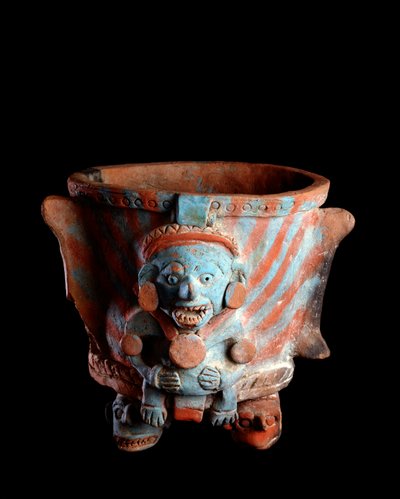Arte pré-colombiana, civilização maia, período pós-clássico: vaso de tripé com incenso de barro decorado com uma cabeça. De Nebaj, Quiche, Guatemala Sol. h. 25 x largura 23,8 cm Guatemala, Museo Nazionale di Archeologia e Etnologia - Arte Pré-Colombiana, M de Mayan Mayan
