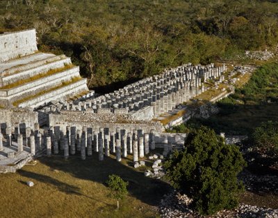 Templo de 1000 colunas de Mayan Mayan