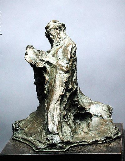 Homem lendo (efeito de um homem lendo o jornal) de Medardo Rosso