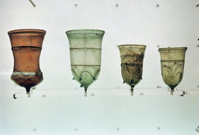 Seleção de óculos francos, do 4º ao 5º século (vidro) de Merovingian