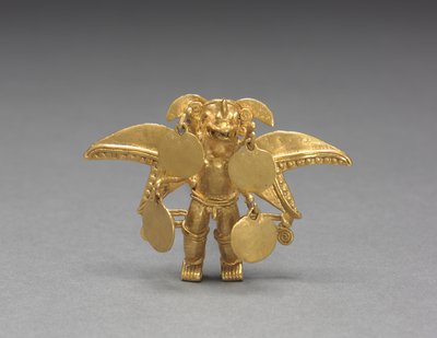 Pingente de figura alada, c. 1000-1550 (ouro fundido e martelado) de Mesoamerican Mesoamerican
