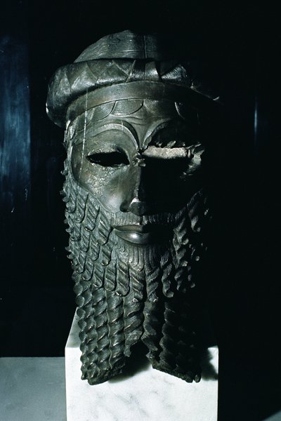 Cabeça de Sargão I (c.2334-2279 aC) 2334-2200 aC (cobre) (ver também 187024) de Mesopotamian