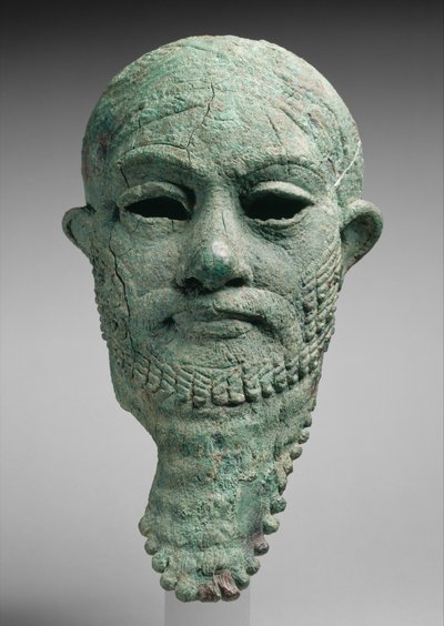 Cabeça de uma régua, c.2300-2000 BC (liga de cobre) de Mesopotamian Mesopotamian