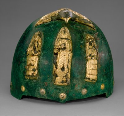 Capacete com figuras divinas sob uma ave com asas estendidas, c.1500-1100 AC (bronze, folha de ouro sobre betume) de Middle Elamite Period
