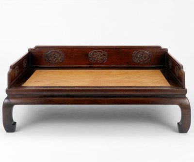 Sofá cama (madeira) de Ming Dynasty Chinese School