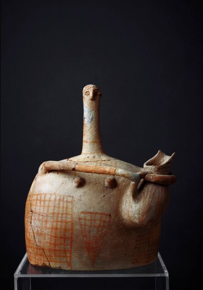 Civilização minóica: escultura em terracota da divindade feminina (deusa mãe?) de Myrtos. 2300 AC. Dim. 21,1 cm Creta, museu de Agios Nikolaos (São Nicolau) de Minoan