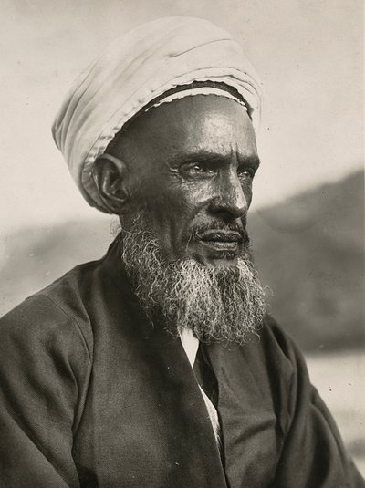 Construir um império na era fascista: um chefe muçulmano, 09/05/1936 (foto a p/b) de Modestino Baldinetti