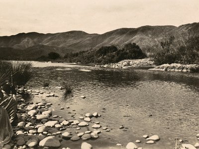 Construir um império na era fascista: o rio Setit, 09/05/1936 (foto a p/b) de Modestino Baldinetti