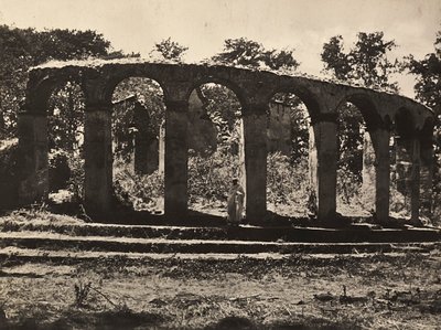 Construir um Império na era fascista: o templo do Rei Fasiladas em Gondar, Etiópia, 09/05/1936 (foto a p/b) de Modestino Baldinetti