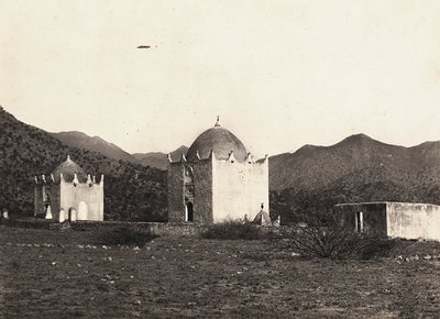 Construir um império na era fascista: túmulo de muçulmanos santos, 09/05/1936 (foto a p/b) de Modestino Baldinetti