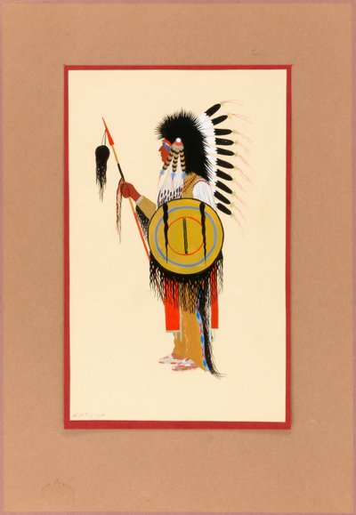 Cheyenne Warrior em cocar de penas com escudo, ca. 1915-1937. de Monroe Tsatoke