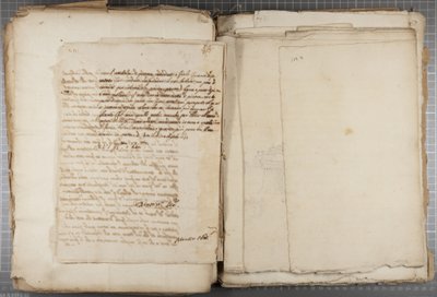 Carteira de desenhos de Mutio Oddi de Urbino e outros, p120, verso, c.1635-40 (caneta e tinta no papel em volume encadernado) de Muzio Oddi