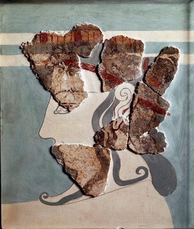 Arte micénica: cabeça feminina. Fragmento de fresco do palácio de Tirynthe de Mycenaean