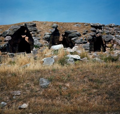 Arte micénica: casas construídas nas fortificações da cidade de Tirynthe, por volta de 1200 AC. Grécia de Mycenaean