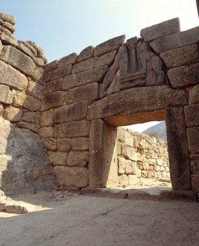 Vista da Porta dos Leões na cidade de Mycenes, Grécia de Mycenaean