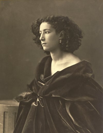 Sarah Bernhardt (1844-1924) atriz francesa, foto de Gaspard-Felix Tournachon, também conhecida como Nadar de Nadar