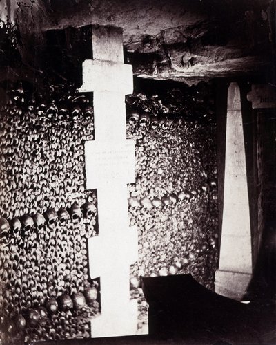Os ossuários das catacumbas de Paris. Perto da fonte de Lethe ou Forget de Nadar