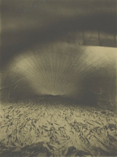 Interior do Le Géant Inflating, 1863. de Nadar