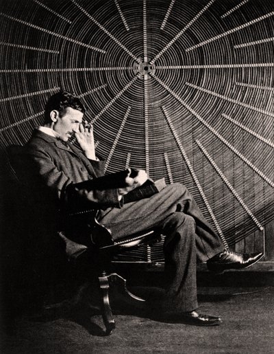 Retrato de Nikola Tesla, 1890 de Napoleon Sarony