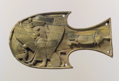 Clarabóia esculpida em relevo com uma esfinge sentada, século VIII aC de Neo Assyrian Neo Assyrian