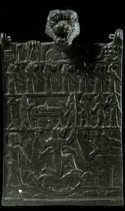 Mesopotâmia: placa de conjugação de bronze contra a divindade demoníaca Lamashtu. Representação de uma cena de exorcismo. Período Neo-Assírio (v 1000-612 a.C.). 750 A.C. Paris, Museu do Louvre de Neo Assyrian Neo Assyrian