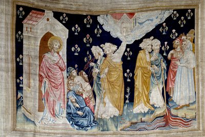 Pendurado de Apocalipse (1373 -1383), n. 28: o milagre. Fideles, servos de Deus e profetas, olham para o rio transformado em sangue. Tapeçaria de Nicolas Bataille (1330-1405) de Nicolas Bataille