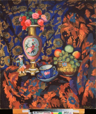 Natureza Morta com Porcelana e Flores - Trabalho de Nikolai Semyonovich Zaytsev (1885-1938), tempera a bordo de Nikolai Semyonovich Zaytsev