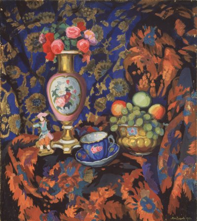 Natureza morta com porcelana e flores, 1913 de Nikolai Semyonovich Zaytsev