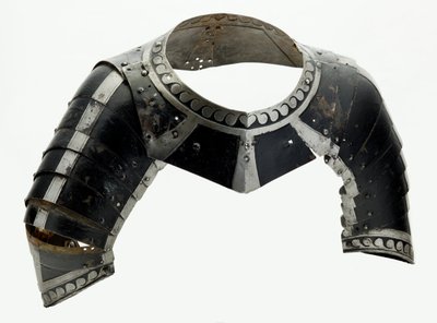 Colar Almain, c.1580 (aço pintado com couro moderno) de North German School