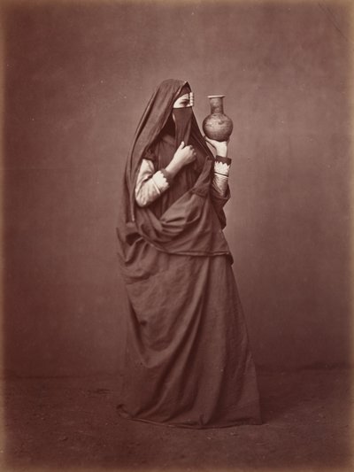 Retrato de uma mulher egípcia,c. 1870 (foto) de Otto Schoefft