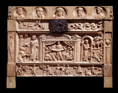 Relíquio com relevos representando cenas do antigo testamento. Do mosteiro de Santa Giulia, século IV de Paleo Christian