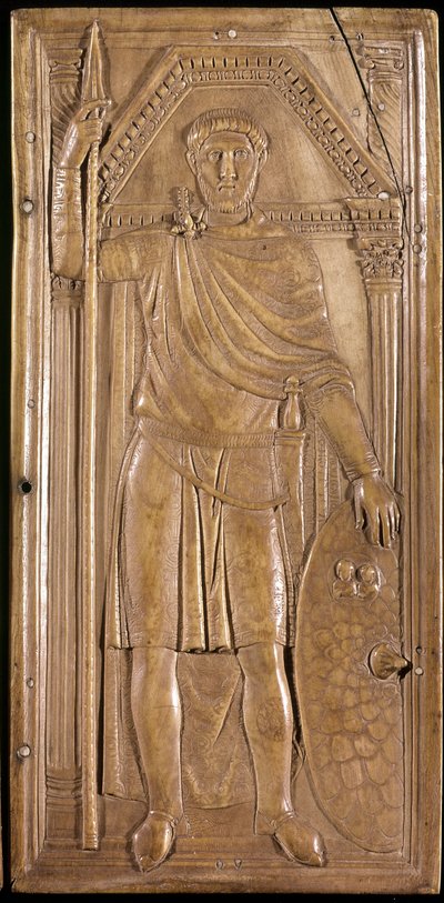 Stilicon em armas, general, patrono e cônsul do Império Romano ocidental. Painel direito do díptico de Stilicho (escultura em marfim, c. 395) de Paleo Christian