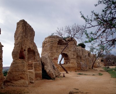 Vista da necrópole paleocristã, século IV de Paleo Christian