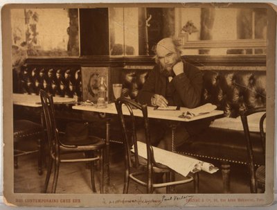 Paul Verlaine no Café François 1er em Paris, 1892. de Paul Dornac