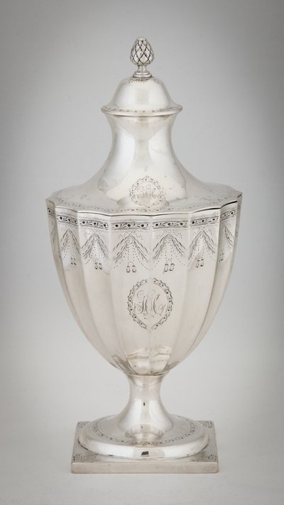 Urna de açúcar, c.1795 (prata) de Paul Revere