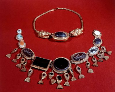 Arte Persa: dois colares de ouro, período Parthe, século III d.C. de Persian