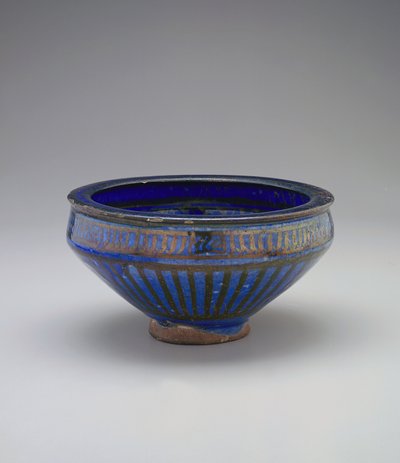 Tigela, Irã, dinastia Il-Khanid, final do século XIV (cerâmica) de Persian School