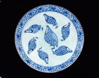 Partridge Dish, Irã, período safávida, século XVIII (pasta de pedra com esmalte azul) de Persian School