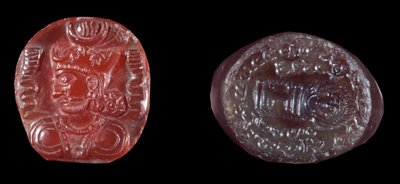 Arte persa: camee de Kavadh I (ou Qobad, Kobad, Kabad) (488-496 d.C.) rei do segundo império persa e selo de ágata do período sassânida. Século V ou VI d.C. Paris, B.N. de Persian School
