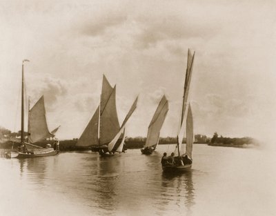 Uma partida de vela na Horning, Life and Landscape na Norfolk Broads, 1885, de Peter Emerson und Thomas Goodall