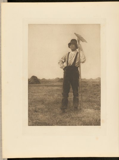 Haymaker com ancinho. [Norfolk.] de Peter Henry Emerson