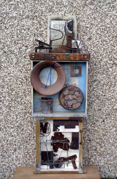 ESCULTURA TRIPTYCH. 2021 (escultura) de Peter McClure